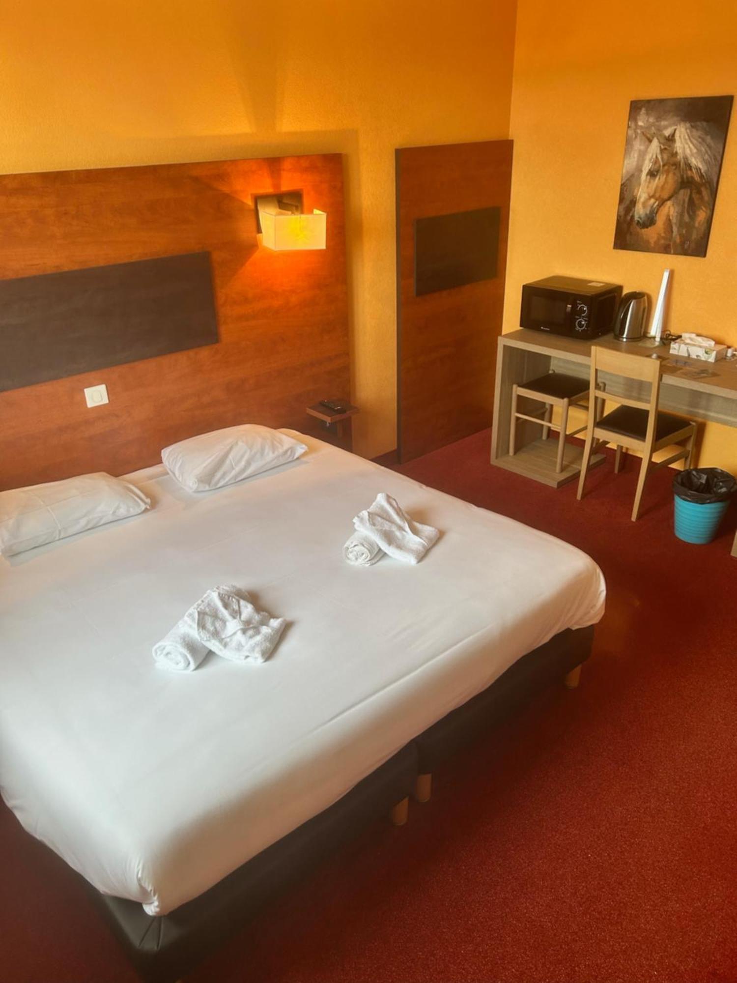 Hotel Particulier Le Mas Des Marais Machecoul Esterno foto